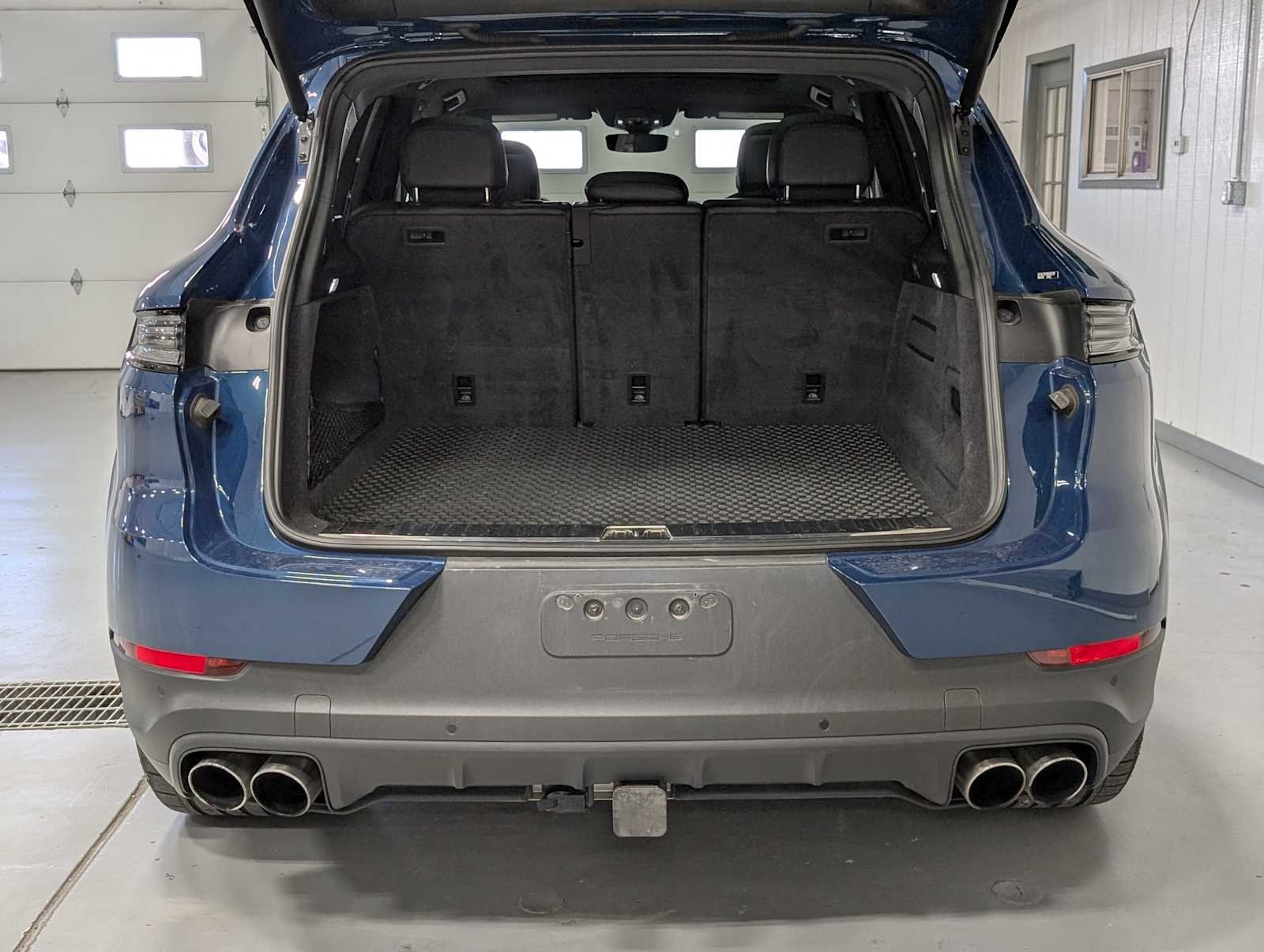 Used 2024 Montego Blue Metallic Porsche S image 34