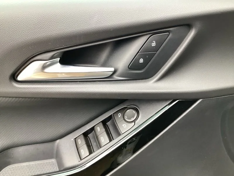 2026 Chevrolet Equinox LT - Photo 20