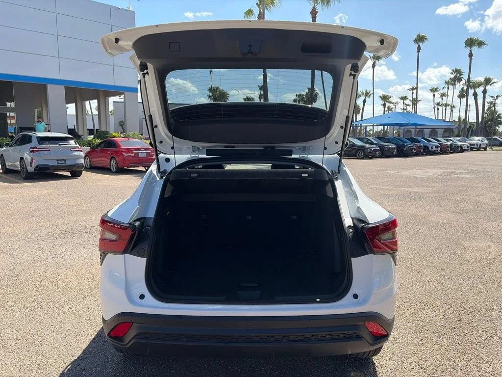 2026 Chevrolet Trax LT - Photo 6