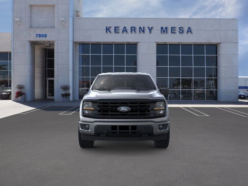 New 2026 Carbonized Gray Metallic Ford XLT image 6