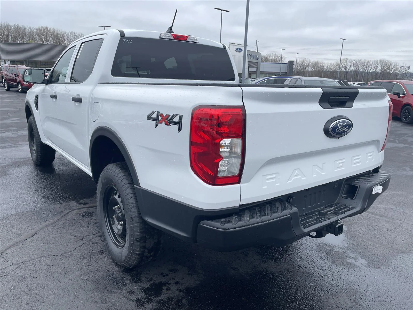 New 2026 Oxford White Ford XL image 3