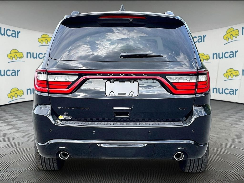 New 2026 Diamond Black Clear-Coat Exterior Paint Dodge GT Plus image 6