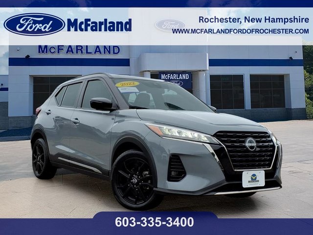 2022 Nissan Kicks SR
