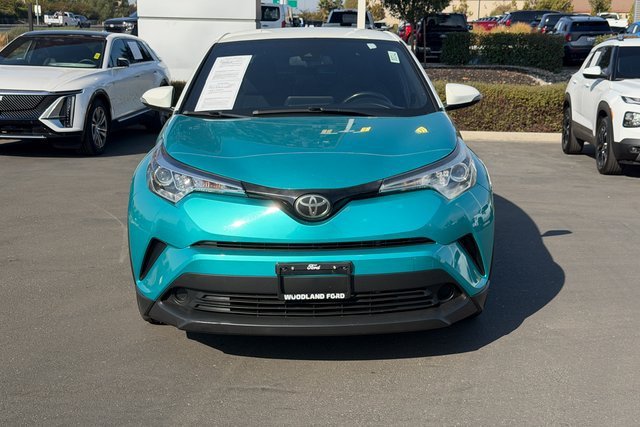 Used 2018 Teal Green Toyota XLE image 3