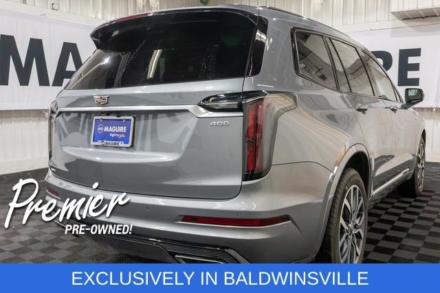 Used 2025  Cadillac Sport image 5
