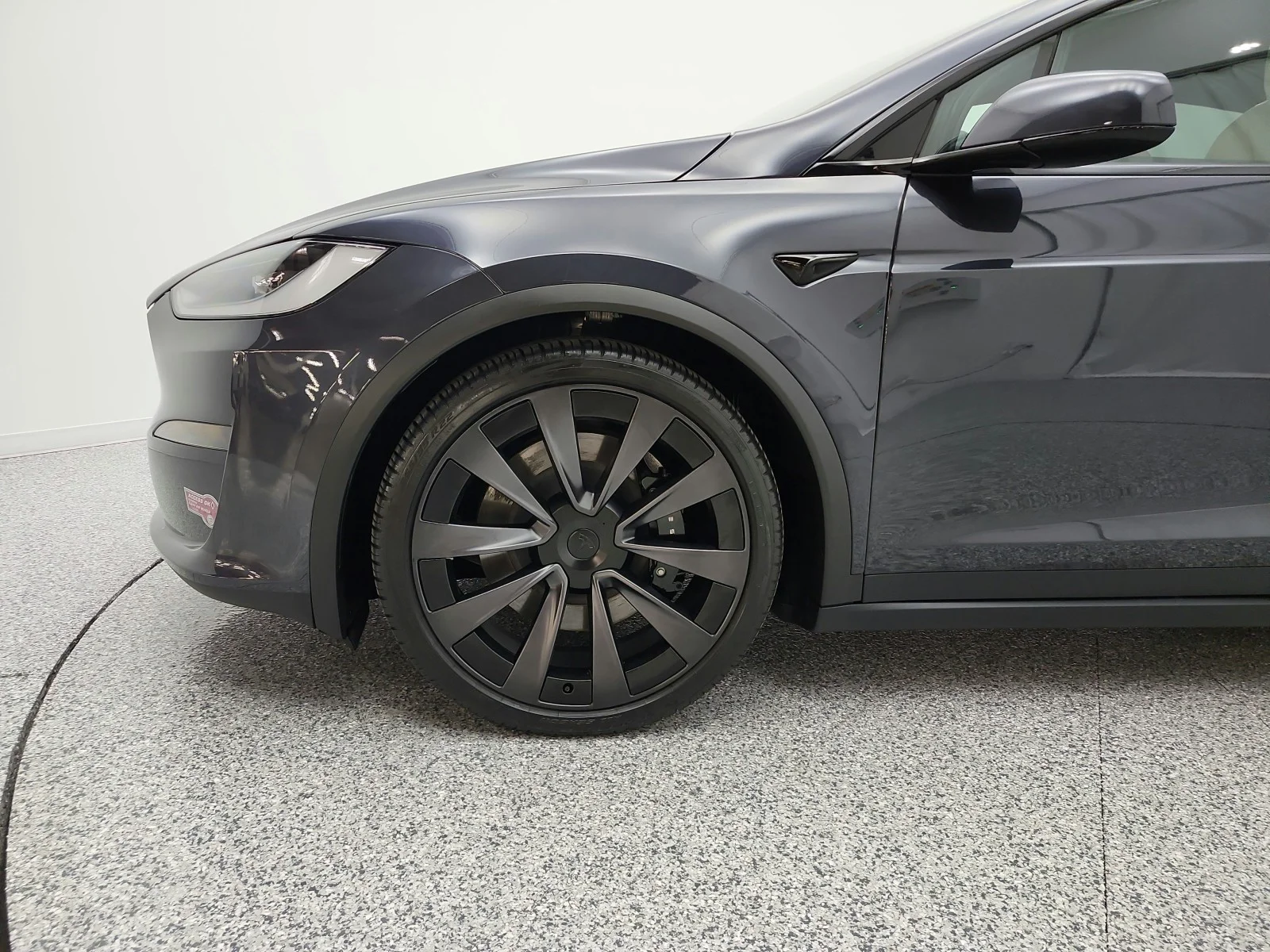 Used 2023 Midnight Silver Metallic Tesla Standard Range image 30