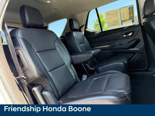 Used 2018 Beige Chevrolet Premier image 43