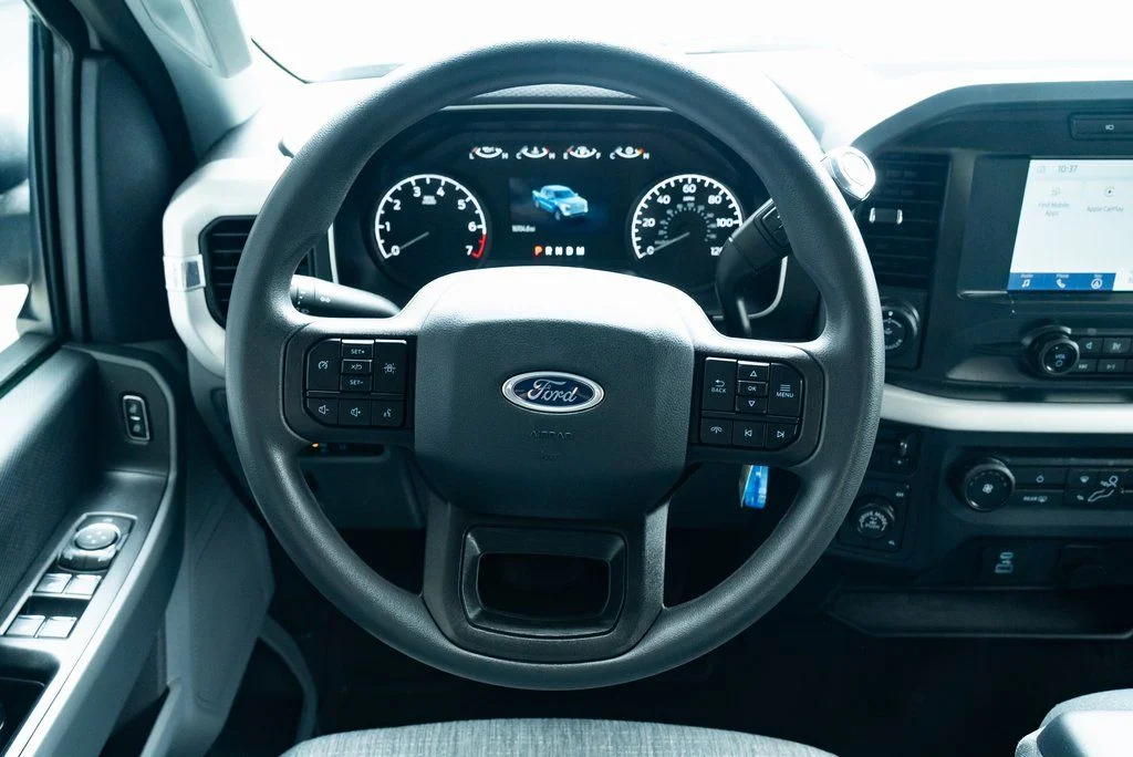 Used 2022 White Ford XLT image 12