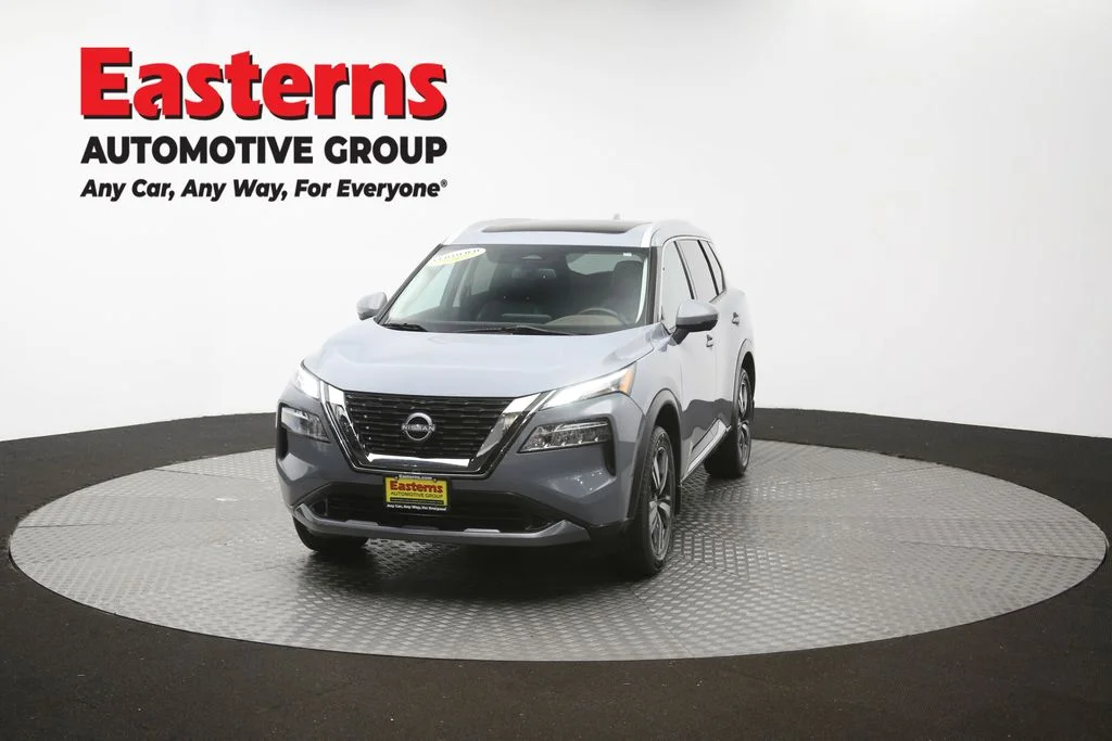 Used 2023 Gray Nissan SL image 56