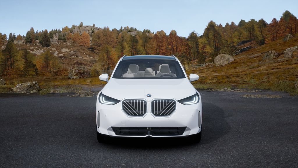 Used 2026 Mineral White Metallic BMW 30 xDrive image 29