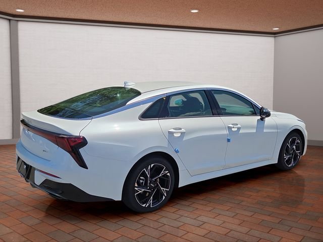 New 2026 Snow White Pearl Kia GT-Line AWD image 3