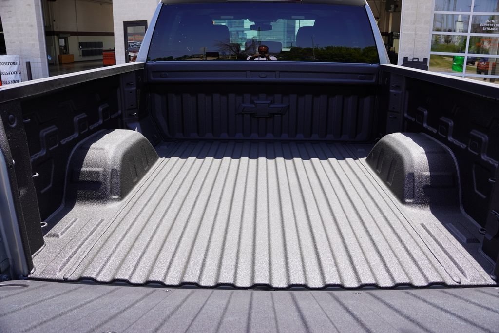 2026 Chevrolet Silverado 1500 LTZ - Photo 14
