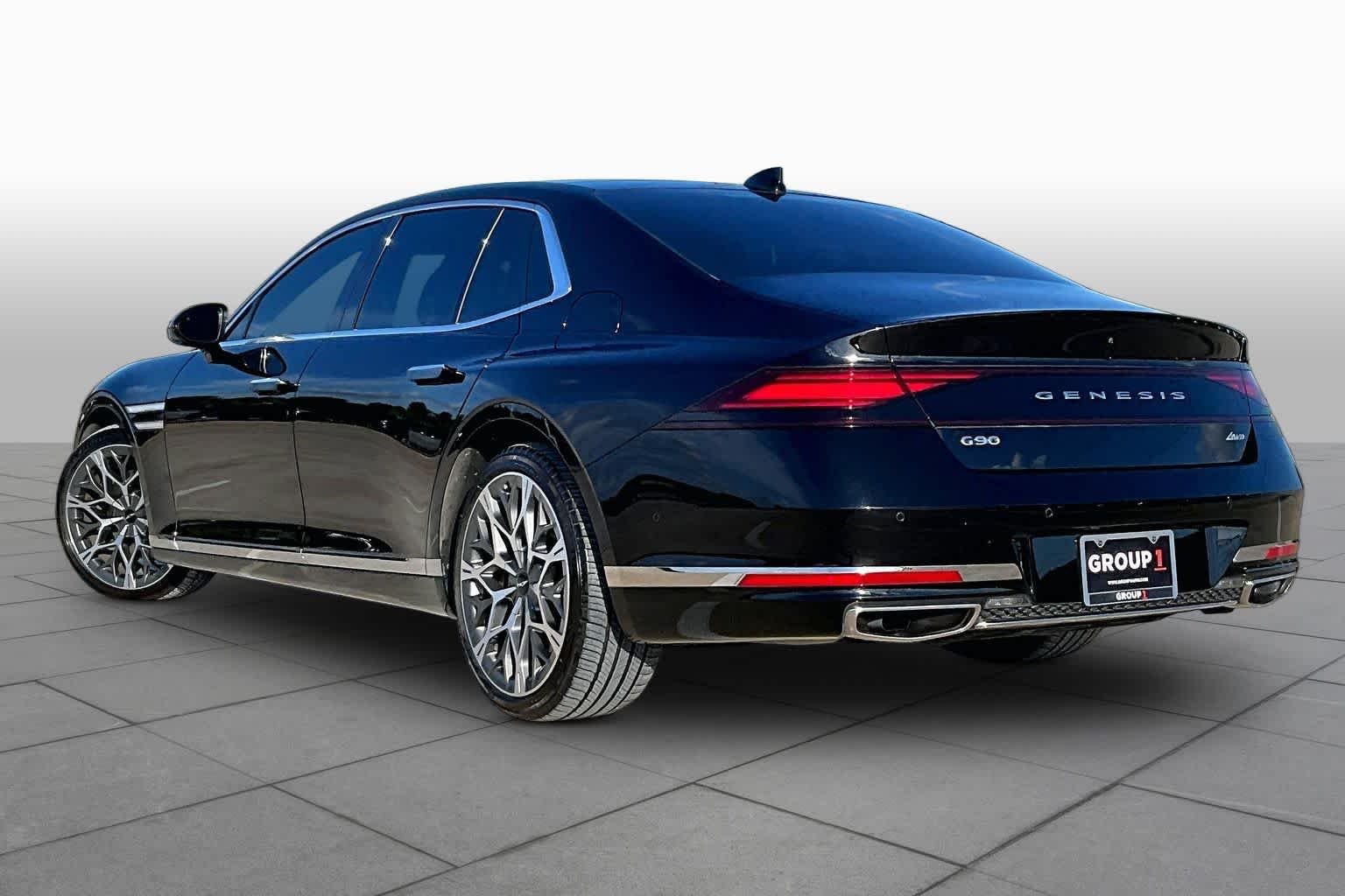 Used 2024 Maui Black Genesis e-SC image 12