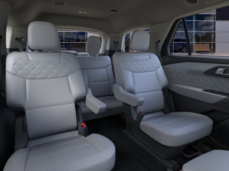 New 2026 Carbonized Gray Metallic Ford Platinum™ image 11