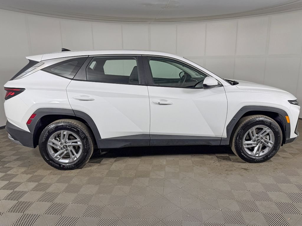 2026 Hyundai Tucson SE - Photo 12