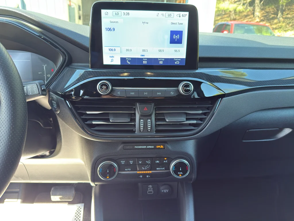 2025 Ford Escape ST-Line - Photo 21