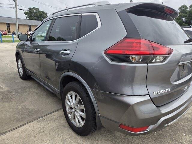 Used 2017 GRAY NISSAN  image 6