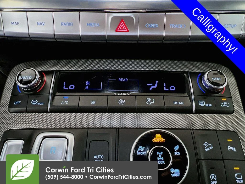 Used 2022 Silver Hyundai Calligraphy image 9