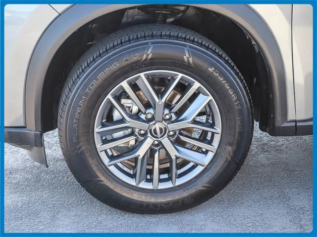 Used 2024 Gray Nissan S image 14