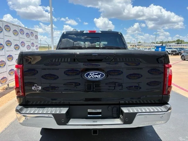 New 2026 Agate Black Metallic Ford XLT image 5