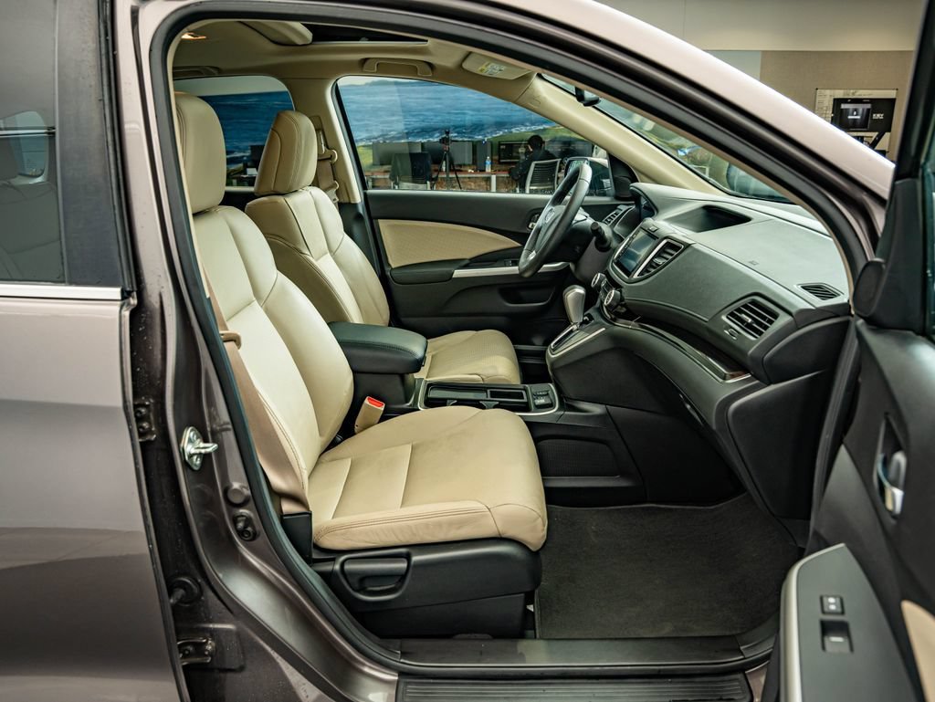 Used 2015 Gray Honda EX-L image 37