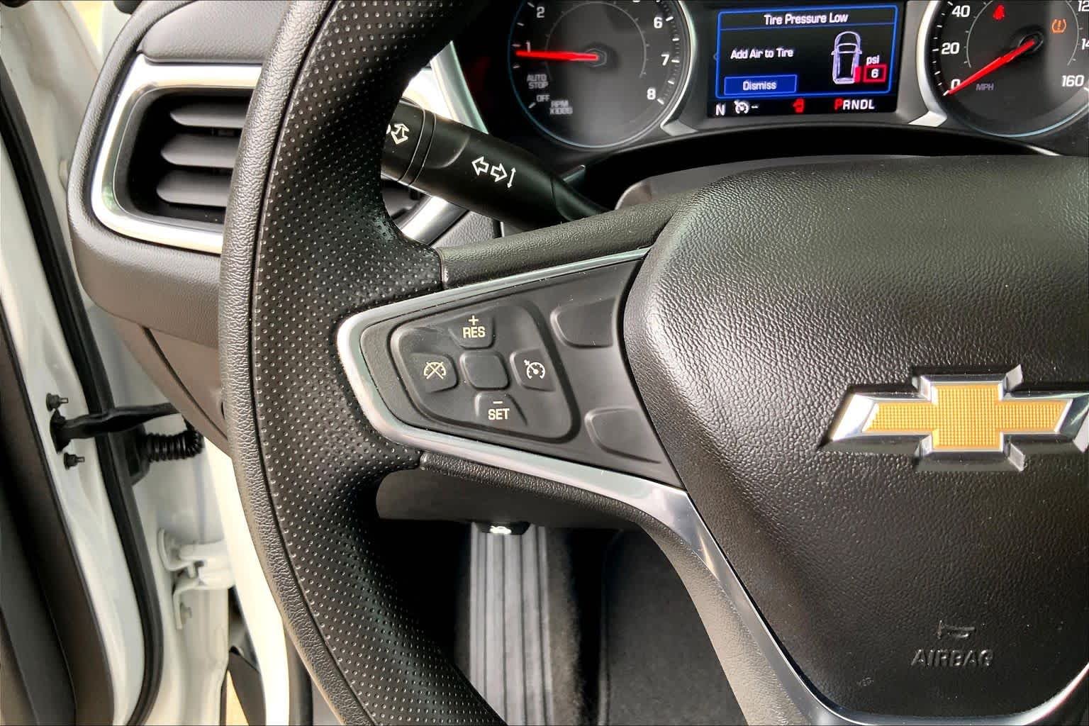 Used 2019 Summit White Chevrolet LT image 18