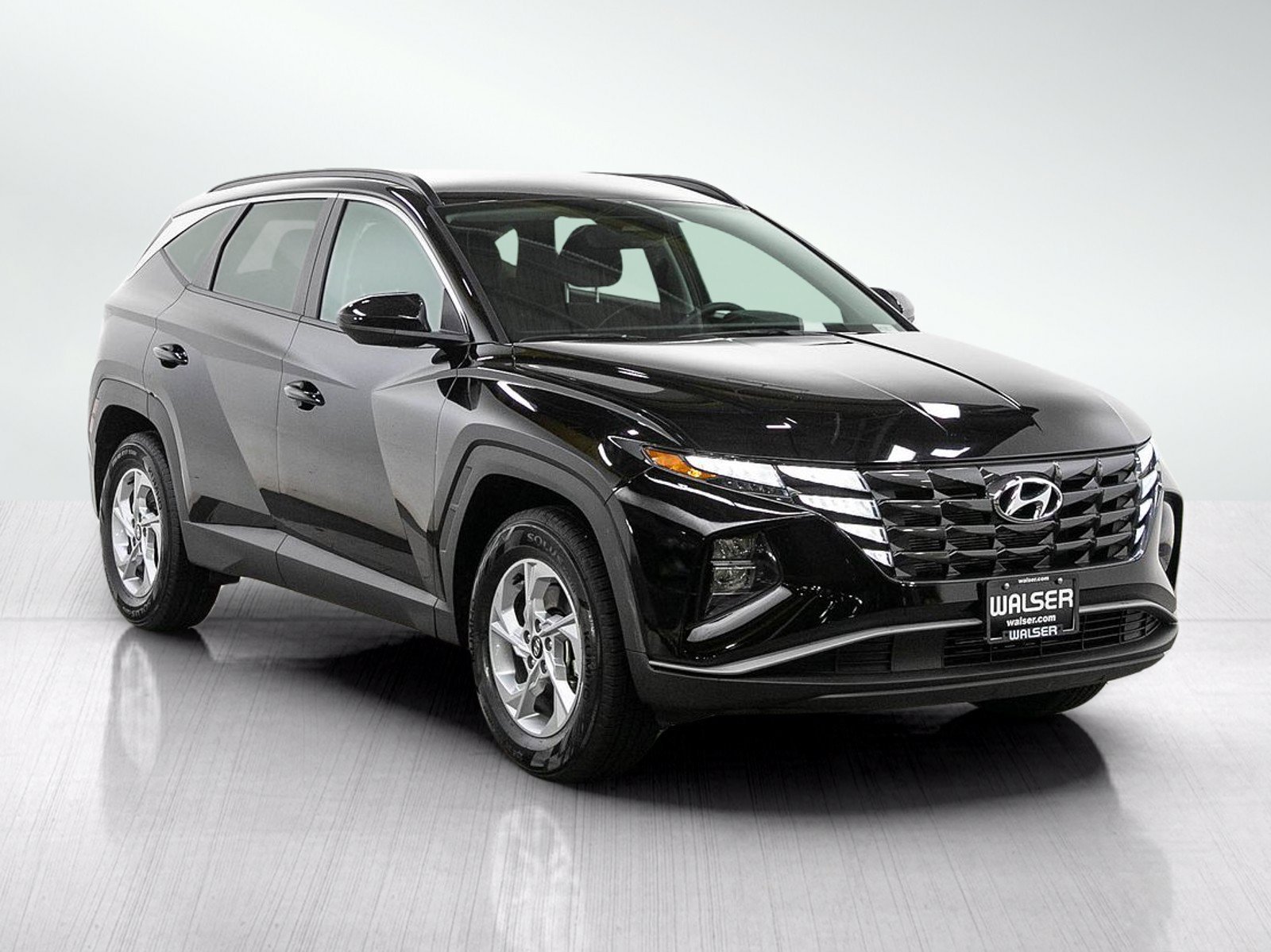 Used 2024 Black Pearl Hyundai SEL AWD *Ltd Avail* image 8