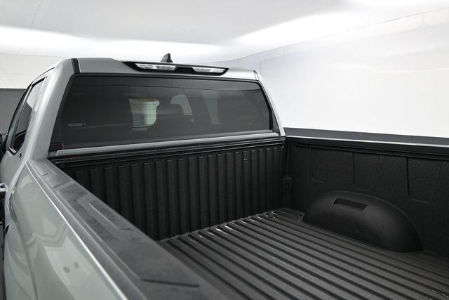 Used 2026  Toyota SR5 image 16