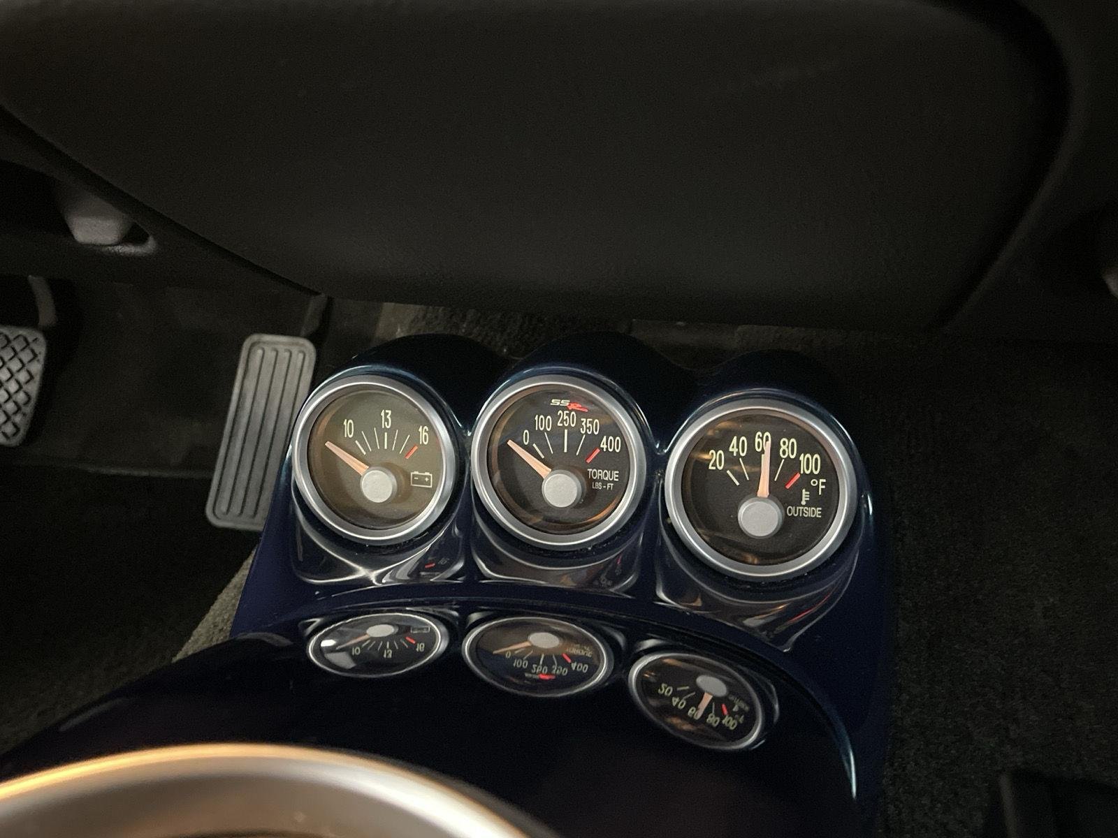 Used 2005 Aqua Blur Metallic Chevrolet LS image 16