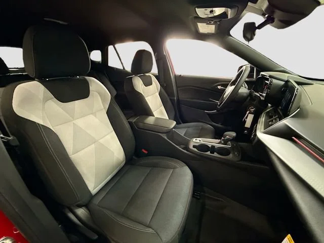 2026 Chevrolet Trax RS - Photo 28