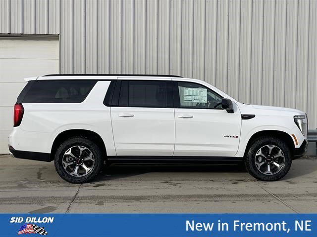 New 2026 Summit White GMC AT4 Ultimate image 3