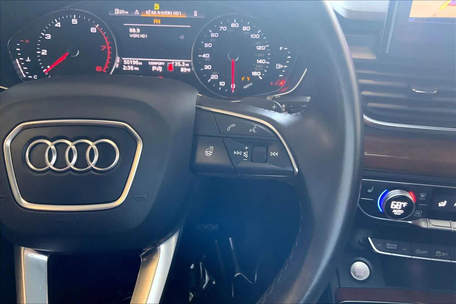 Used 2021 Navarra Blue Metallic Audi Premium image 25