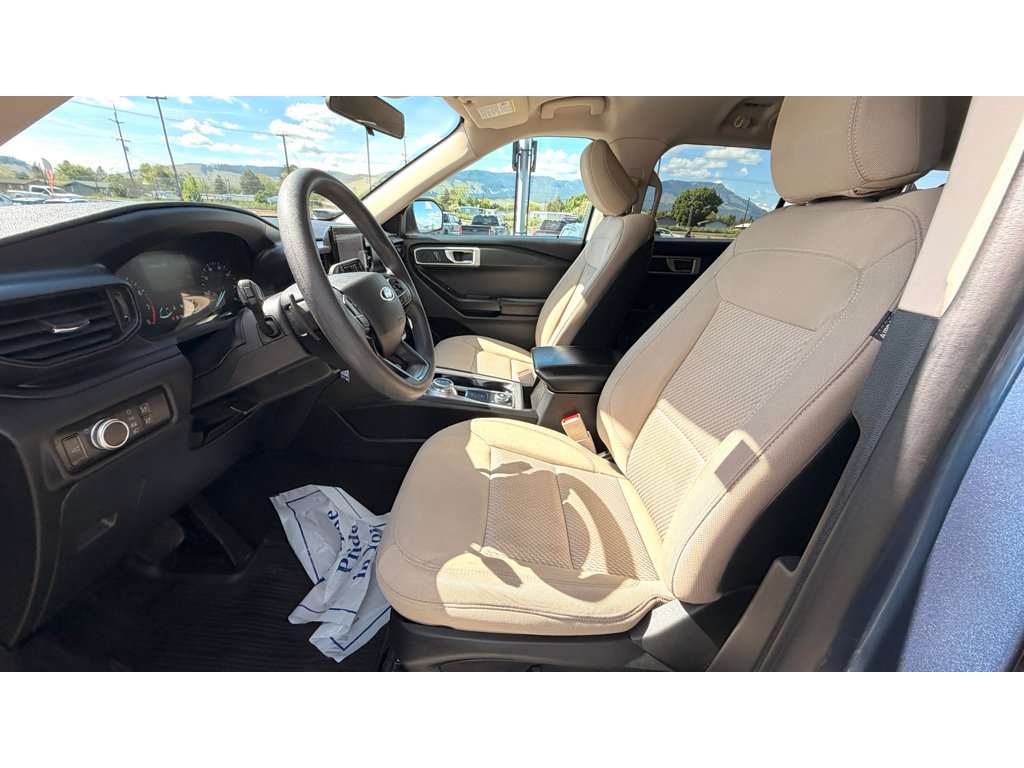 Used 2020 Blue Metallic Ford Base image 18