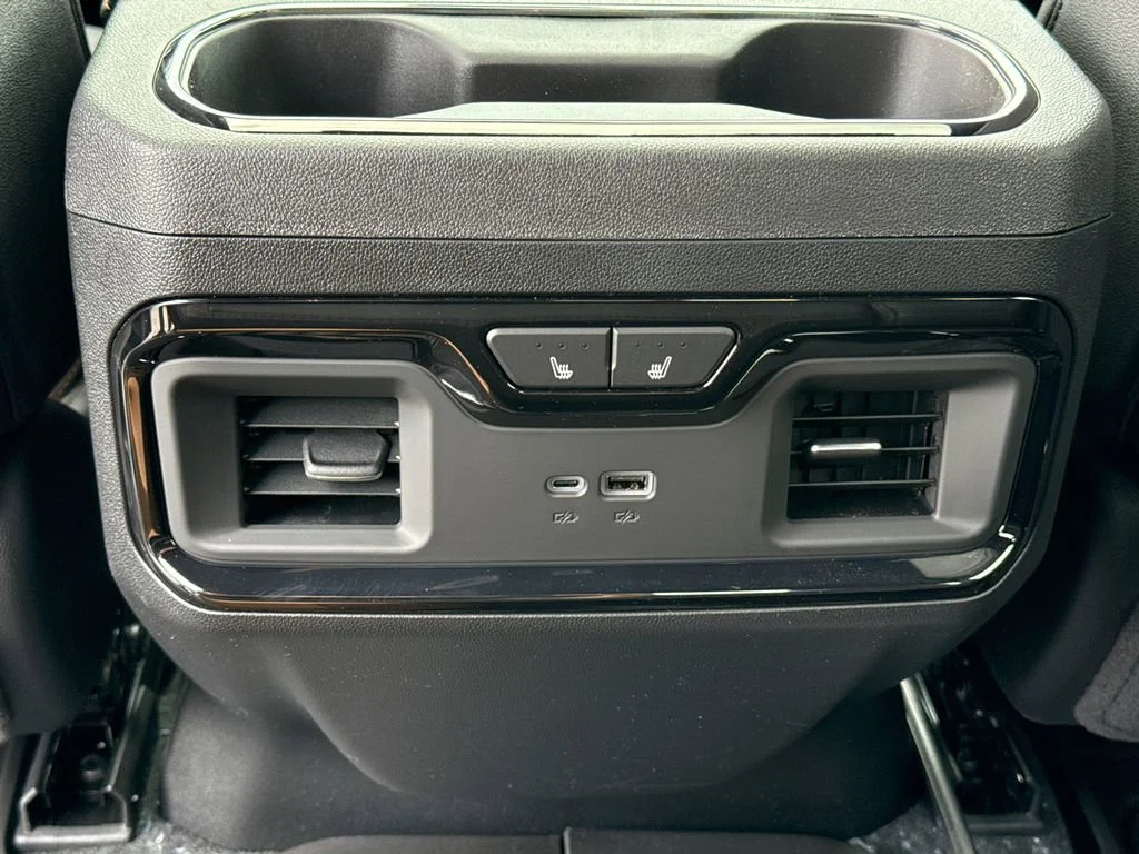 2026 GMC Sierra 2500HD AT4 - Photo 30