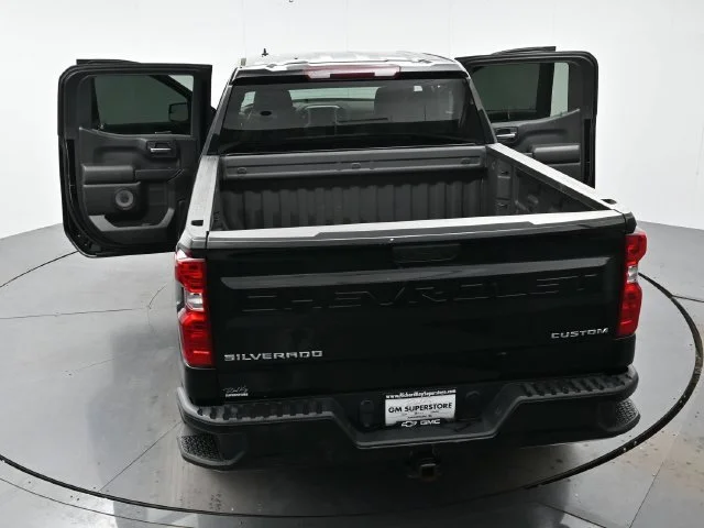 Used 2023 BLACK Chevrolet Custom image 41