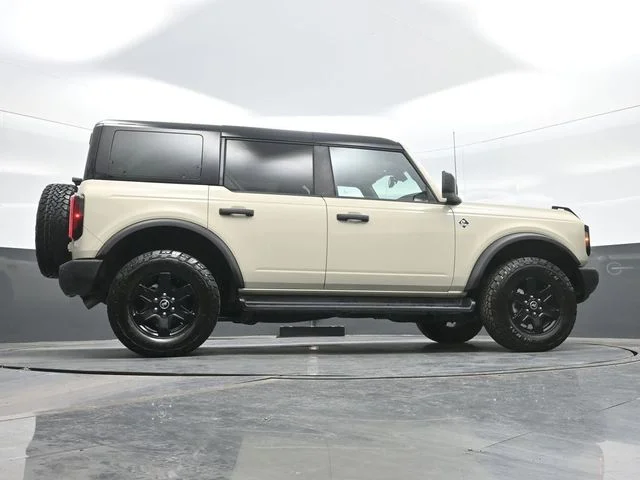 Used 2025 Beige Ford Outer Banks image 25