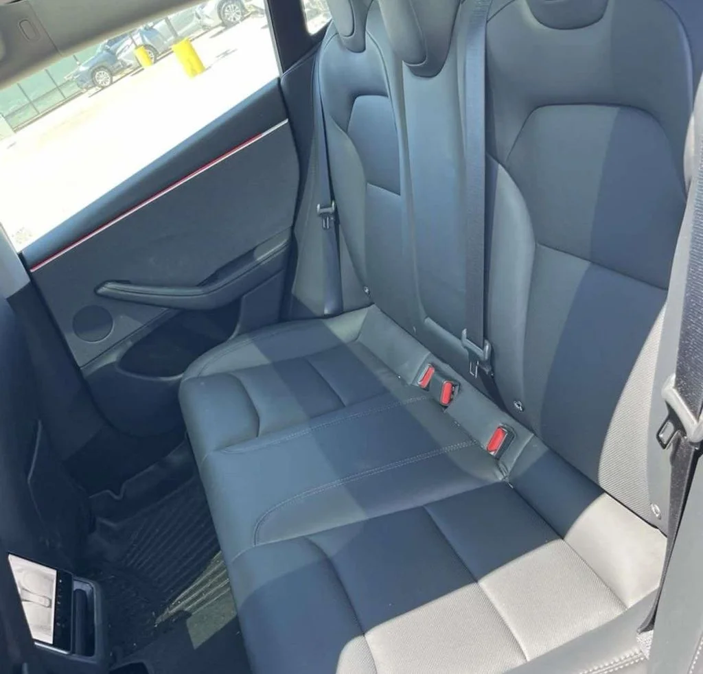 2025 Tesla Model 3 Long Range - Photo 7
