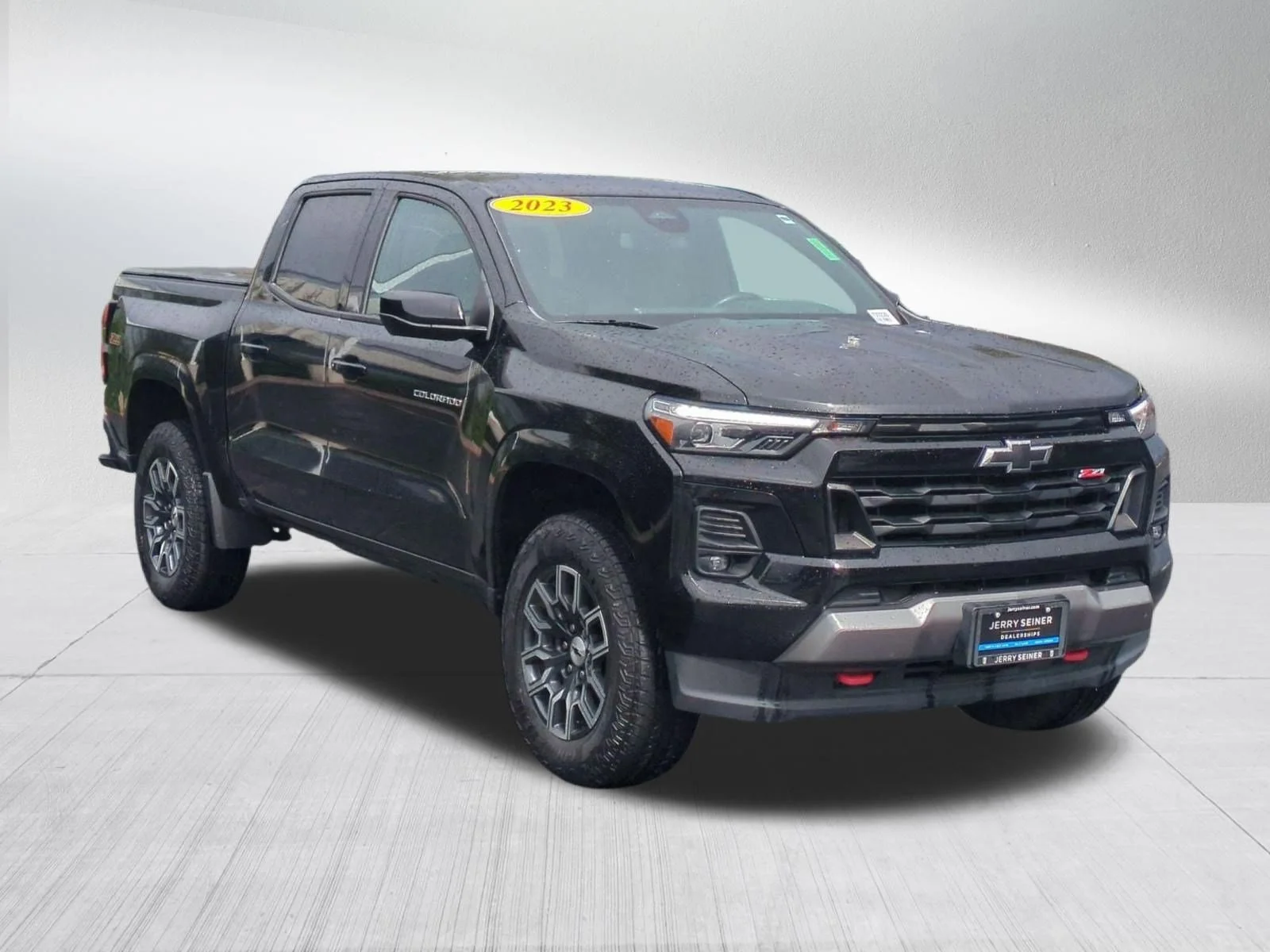 Used 2023 Black Chevrolet 4WD Z71 image 7