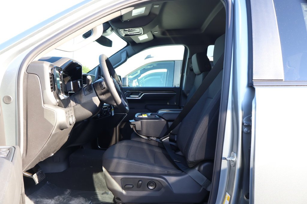 2026 Chevrolet Silverado 1500 LT - Photo 12