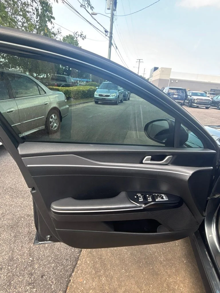 Used 2021 Gray Kia LXS image 13