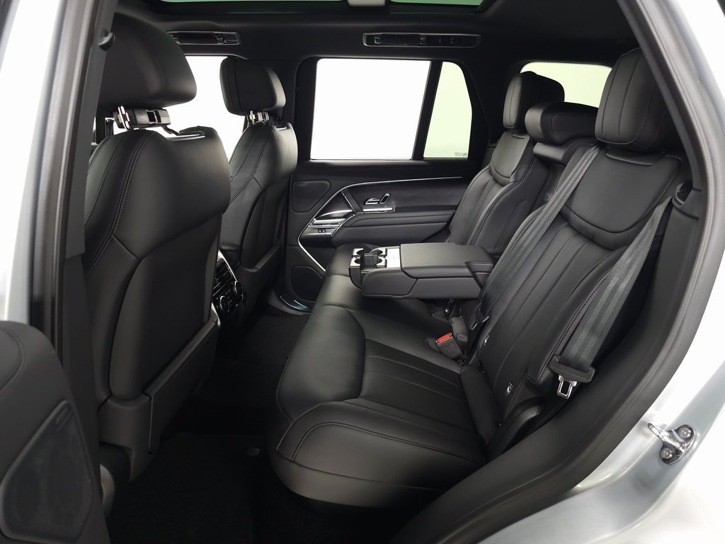 2025 LAND ROVER RANGE ROVER - Image 32
