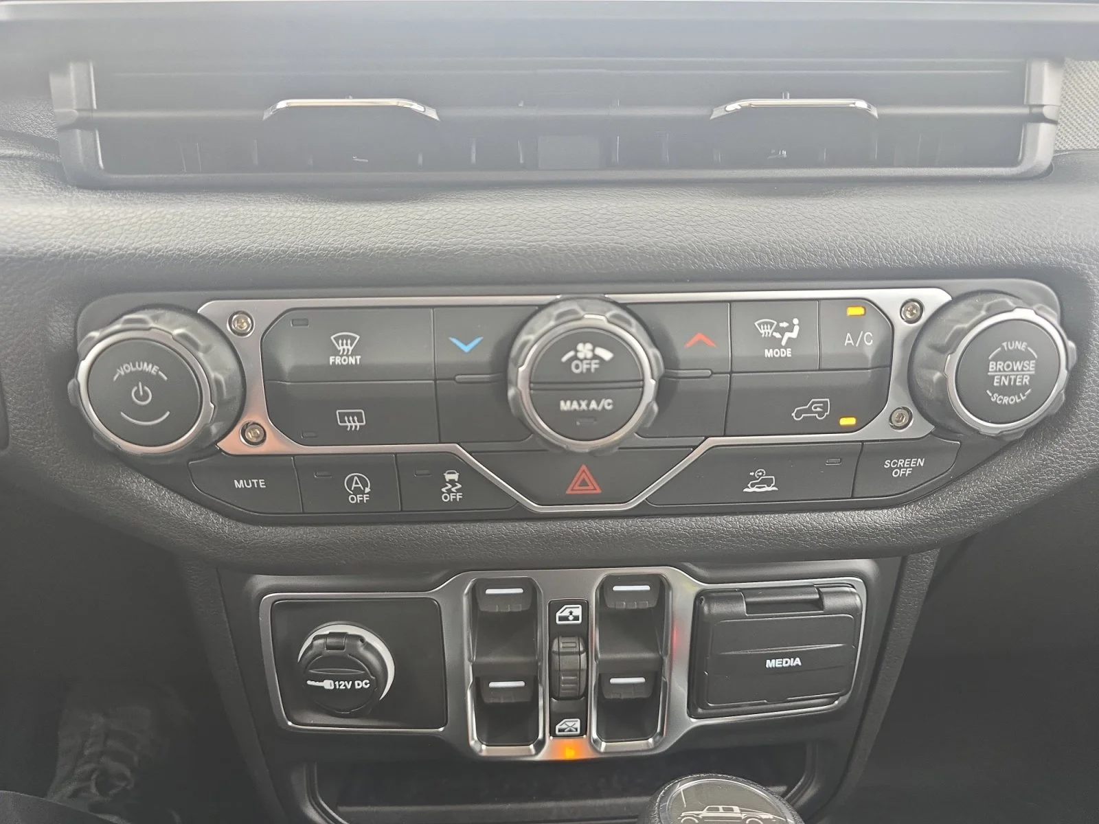 New 2026 41 Jeep Sport image 16