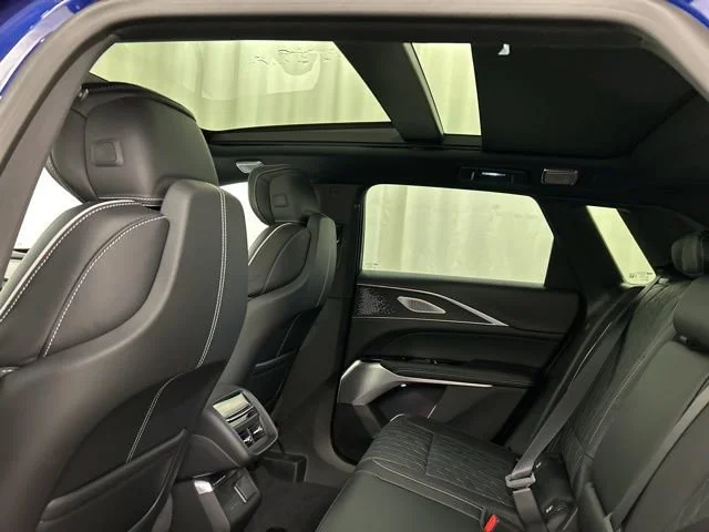 2026 Cadillac LYRIQ V Premium - Photo 20