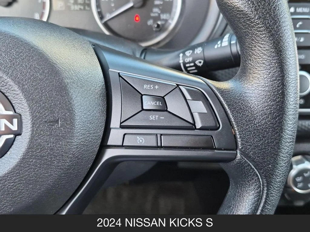 Used 2024 Gray Nissan S image 18
