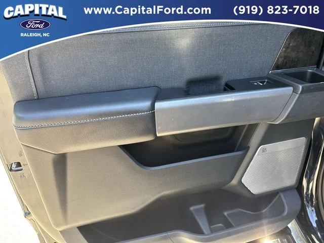 Used 2023 Blue Ford Lariat image 17