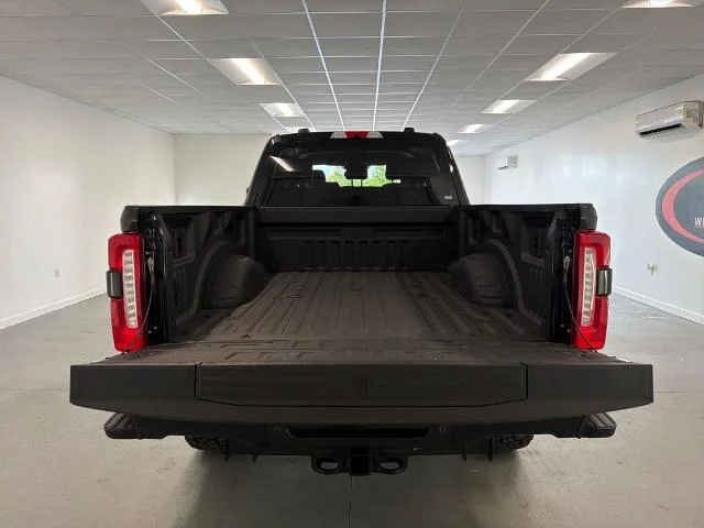 New 2026 Agate Black Metallic Ford F-250® Lariat® image 32