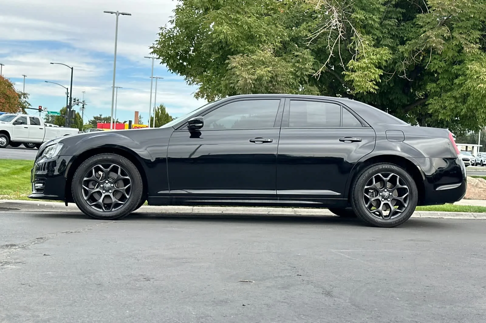 Certified Used 2021 Gloss Black Chrysler Touring L image 5