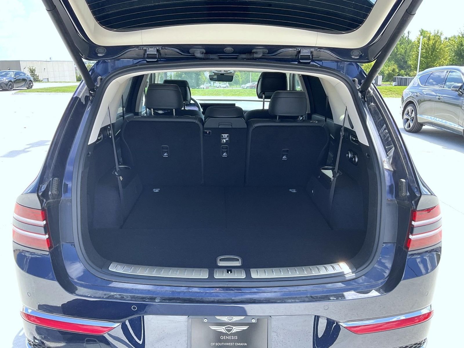 New 2025 Blue Genesis 3.5T Advanced image 9