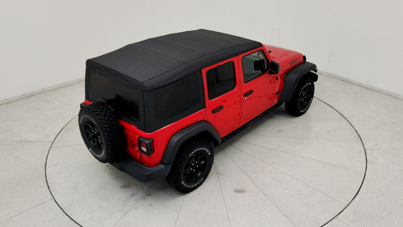 Used 2023 Red Jeep Sport image 19