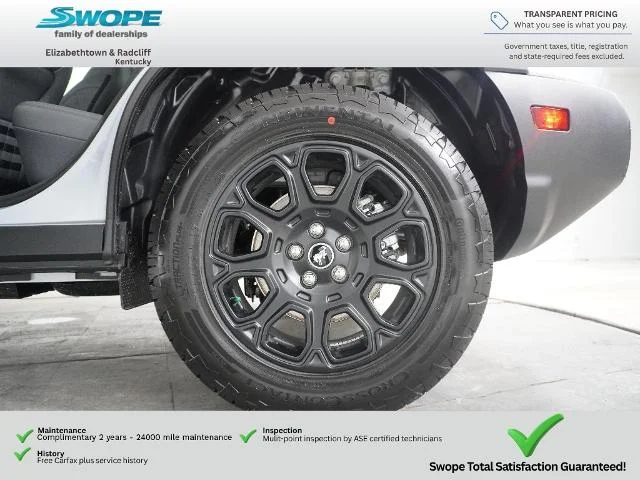 New 2026 Space White Metallic Ford Badlands® image 65